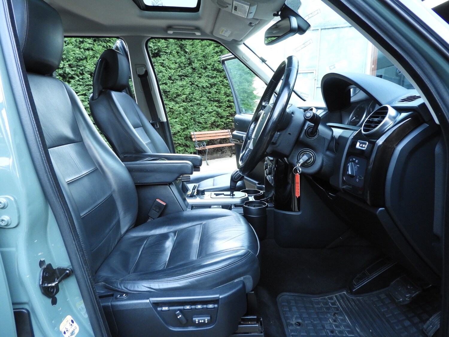 Used Land Rover Discovery 3 2009 for sale - 77004319: Photo 8