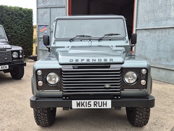 Used Land Rover Defender 110 2015 for sale - 79527559: Photo