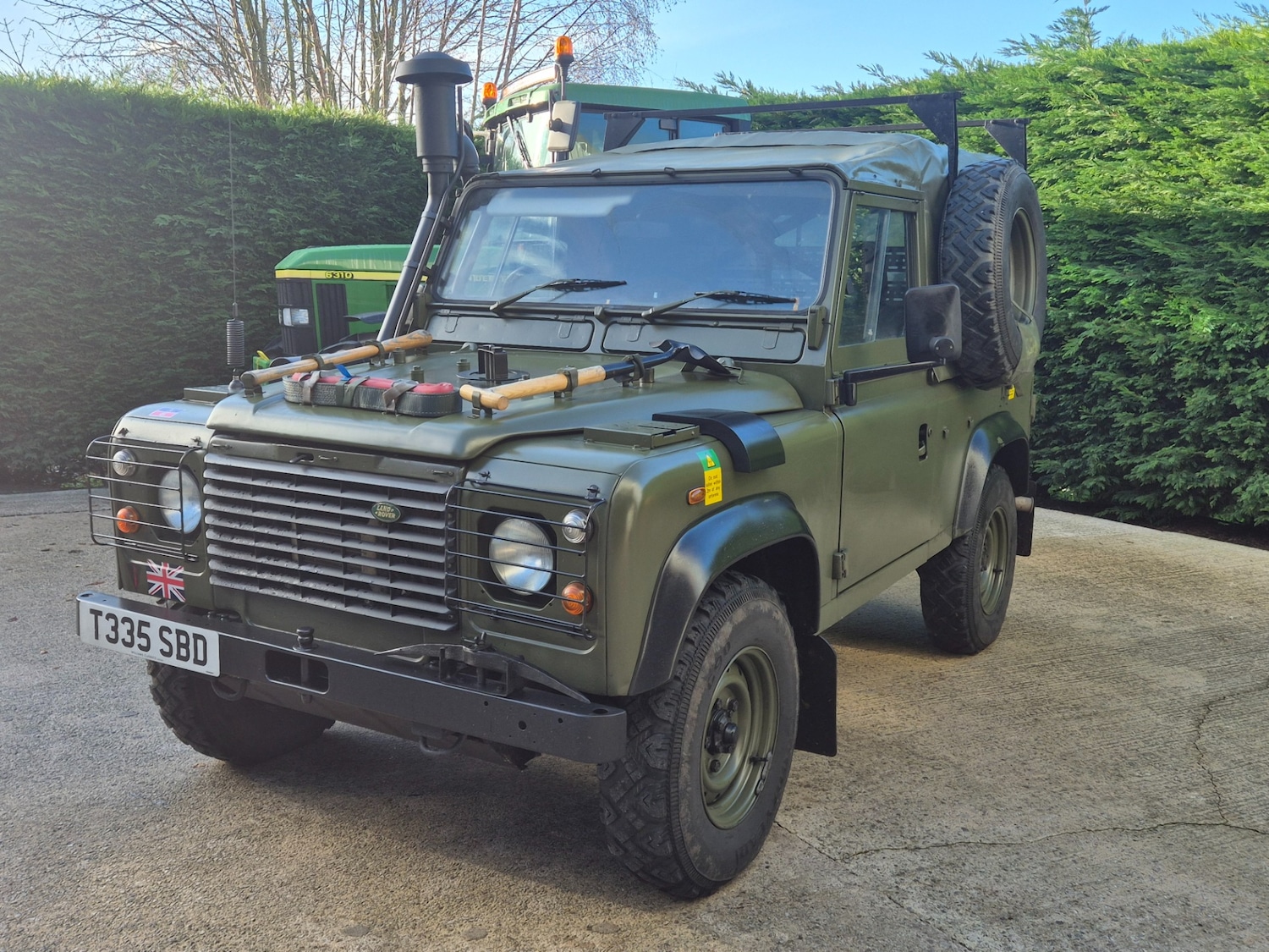 Used Land Rover Defender 90 1999 for sale - 76780406: Photo 2