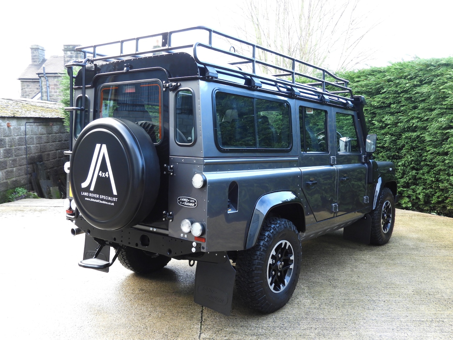 Used Land Rover Defender 110 2016 for sale - 77044261: Photo 6