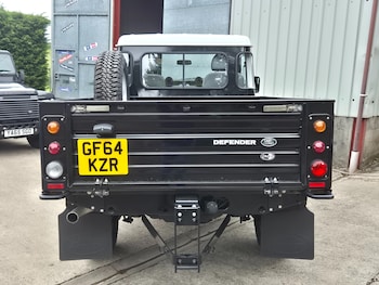 Used Land Rover Defender 110 2014 for sale - 78606781: Photo
