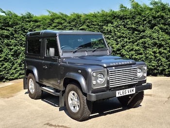 Used Land Rover Defender 90 2016 for sale - 79021245: Photo