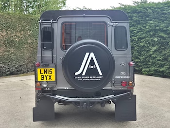 Used Land Rover Defender 90 2015 for sale - 78486234: Photo