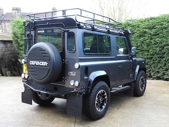 Used Land Rover Defender 90 2016 for sale - 77629445: Photo
