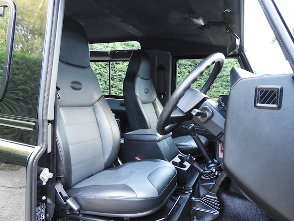 Used Land Rover Defender 90 2015 for sale - 75629464: Photo 13