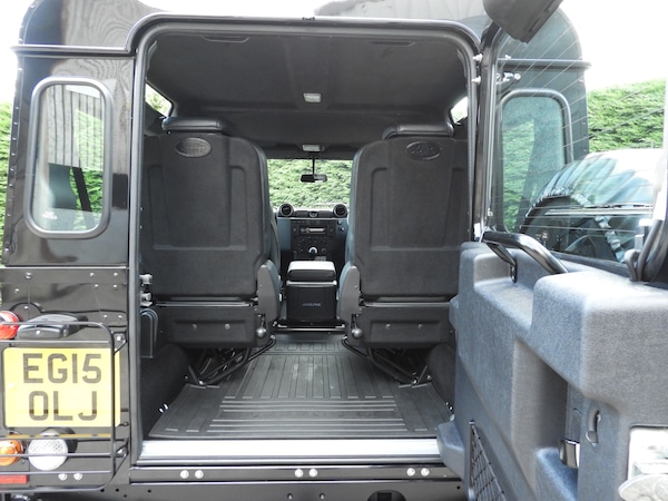 Used Land Rover Defender 90 2015 for sale - 75629464: Photo 19