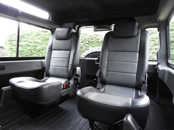 Used Land Rover Defender 90 2015 for sale - 75629464: Photo 20