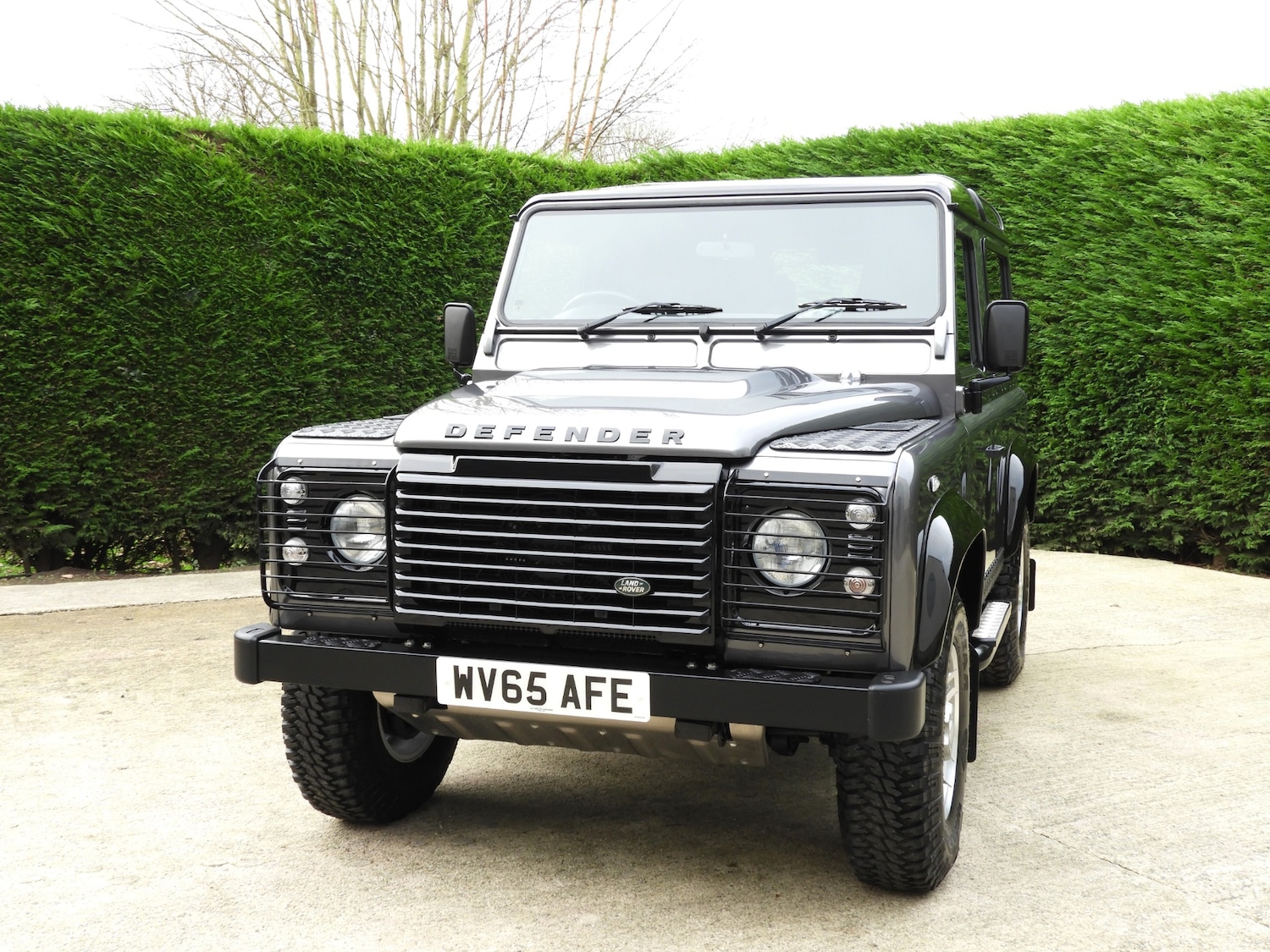 Used Land Rover Defender 90 2015 for sale - 76120392: Photo 10