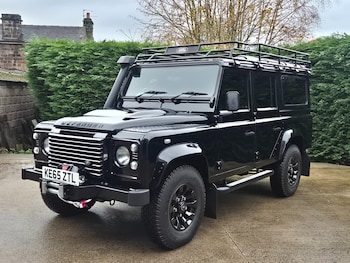 Used Land Rover Defender 110 2015 for sale - 76497601: Photo