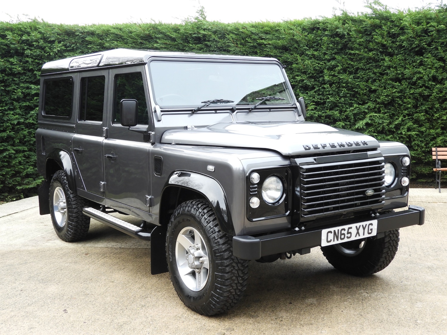 Used Land Rover Defender 110 2015 for sale - 76627364: Photo 1