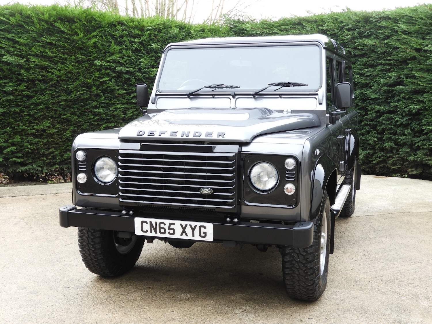 Used Land Rover Defender 110 2015 for sale - 76627364: Photo 10