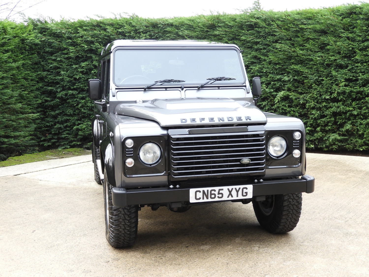 Used Land Rover Defender 110 2015 for sale - 76627364: Photo 9
