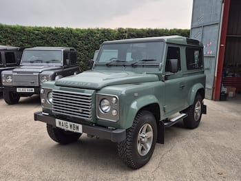 Used Land Rover Defender 90 2016 for sale - 79652989: Photo