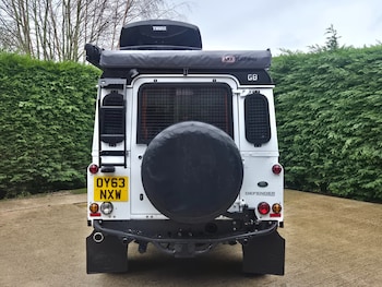 Used Land Rover Defender 110 2013 for sale - 76971525: Photo
