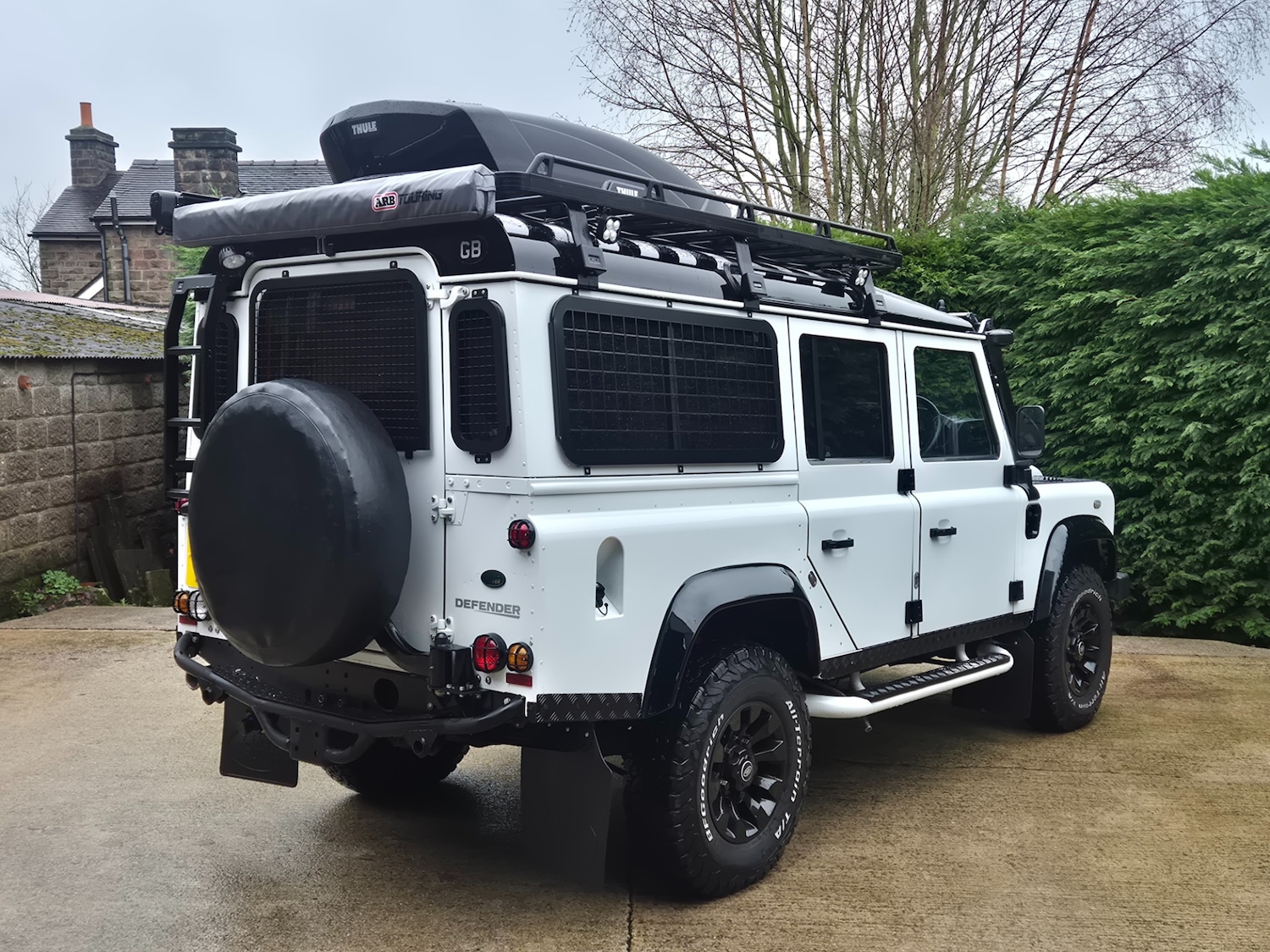 Used Land Rover Defender 110 2013 for sale - 76971525: Photo 5