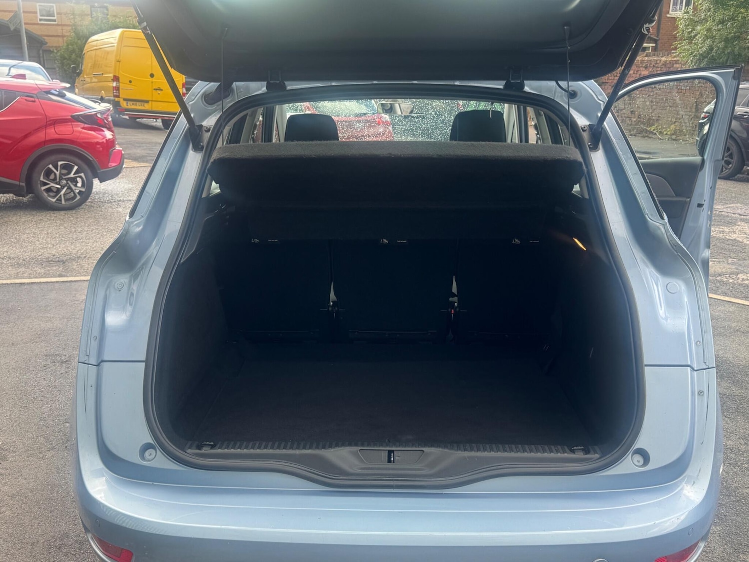 Vehicle 29