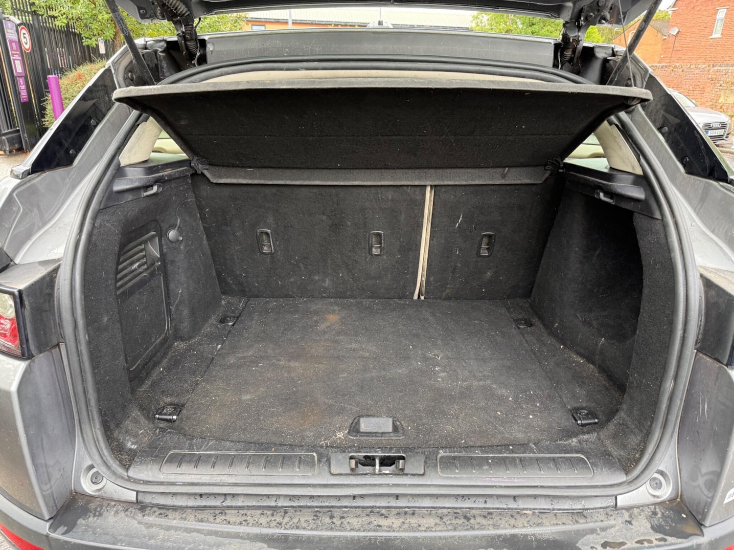 Vehicle 27