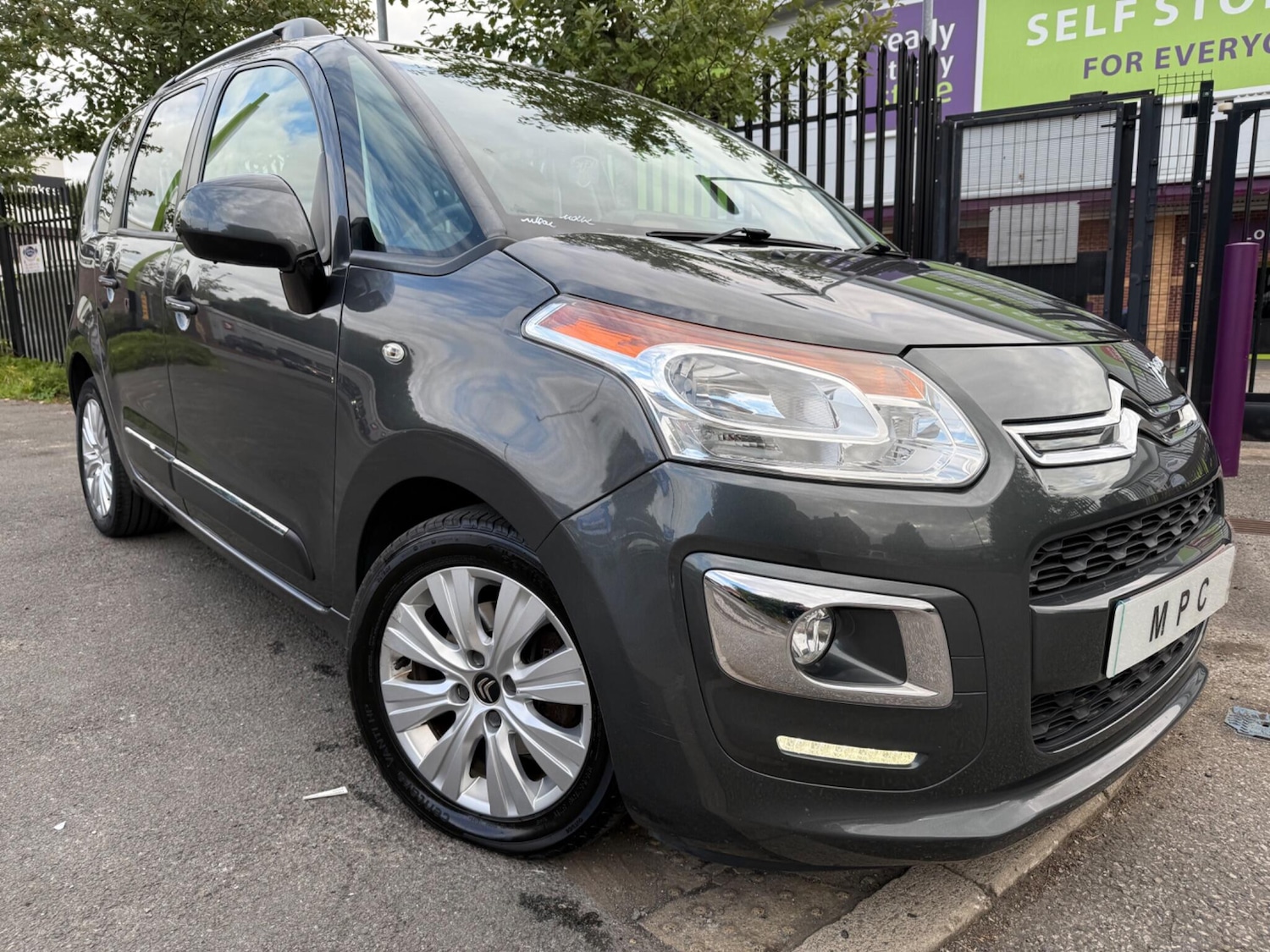 Vehicle 1