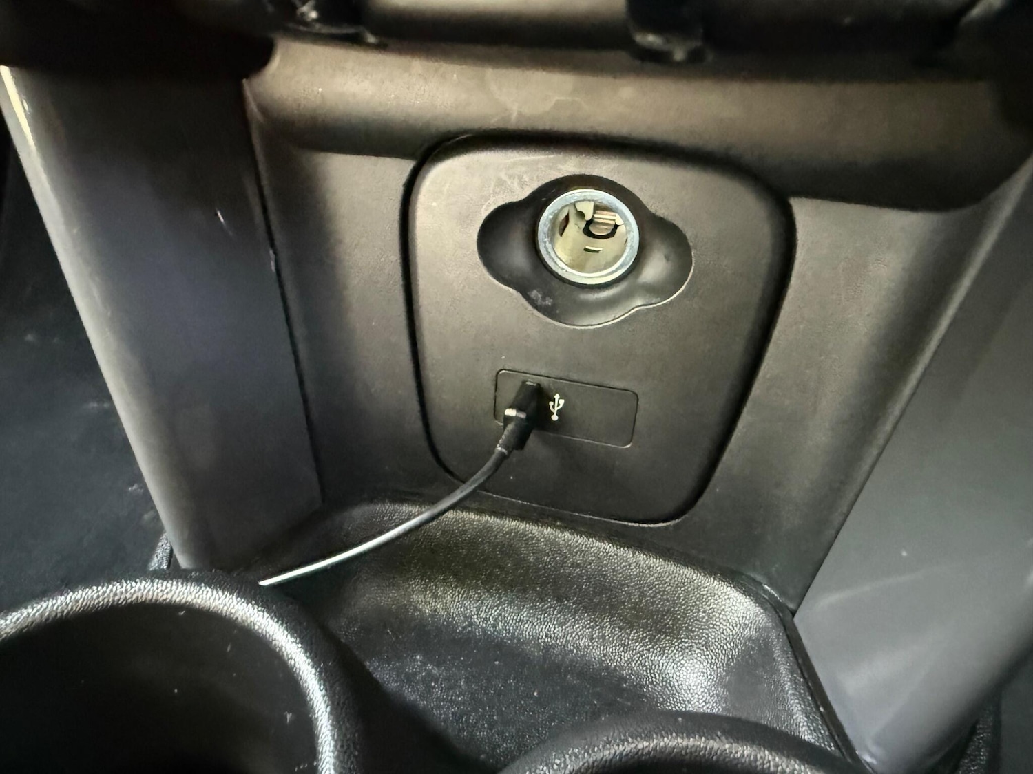 Vehicle 33