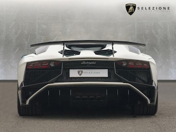 Used Lamborghini Aventador 2016 for sale - 76162102: Photo 4