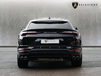 Used Lamborghini Urus undefined for sale - 77691521: Photo