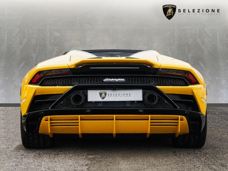 Used Lamborghini Huracan for sale - 77403576: Photo 4