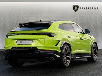 Used Lamborghini Urus undefined for sale - 76931325: Photo