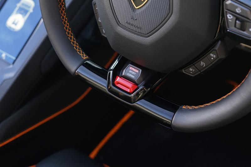 Used Lamborghini Huracan 2021 for sale - 77064023: Photo 16