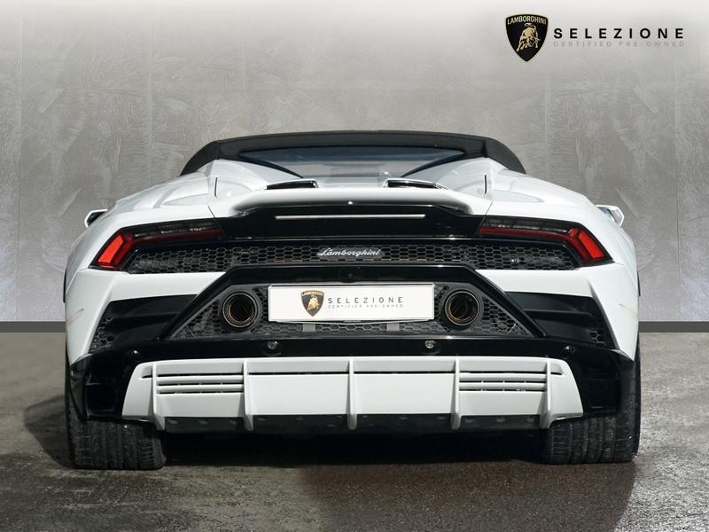 Used Lamborghini Huracan 2021 for sale - 77064023: Photo 4