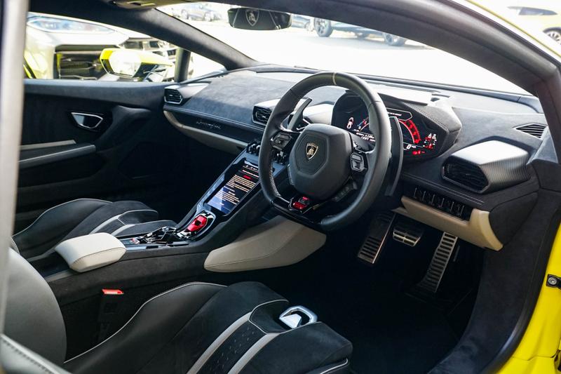 Used Lamborghini Huracan 2023 for sale - 77739296: Photo 17