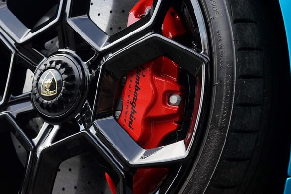 Used Lamborghini Huracan 2024 for sale - 75694660: Photo 15