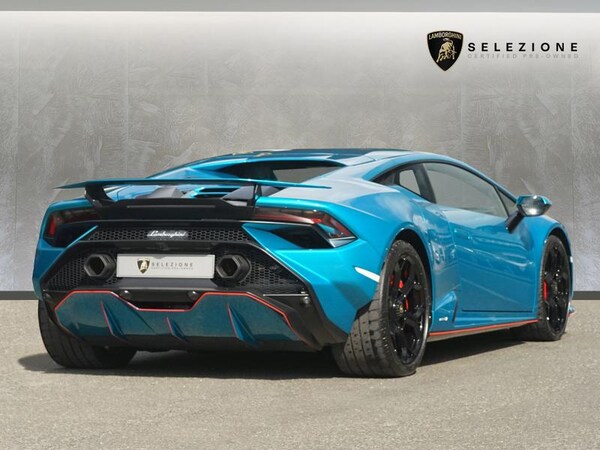 Used Lamborghini Huracan 2024 for sale - 75694660: Photo 2