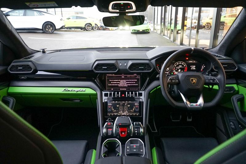 Used Lamborghini Urus 2024 for sale - 77248813: Photo 17