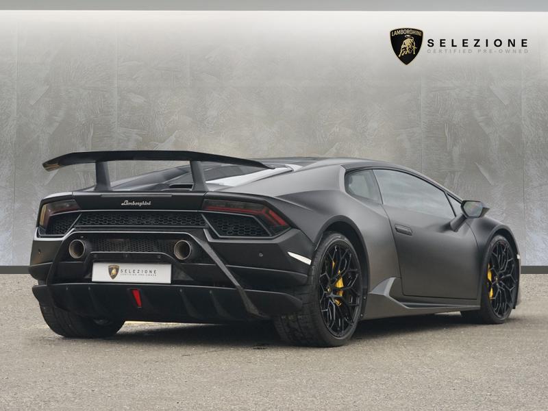 Used Lamborghini Huracan for sale - 77641475: Photo 2