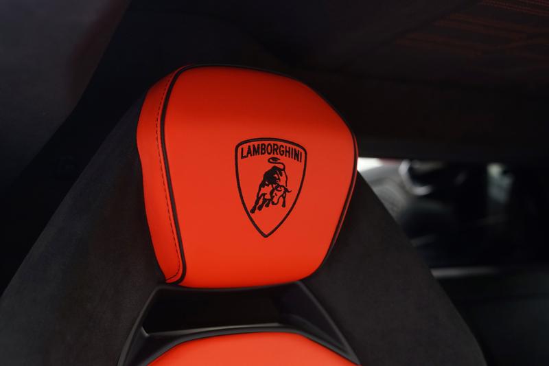 Used Lamborghini Revuelto for sale - 77261116: Photo 8