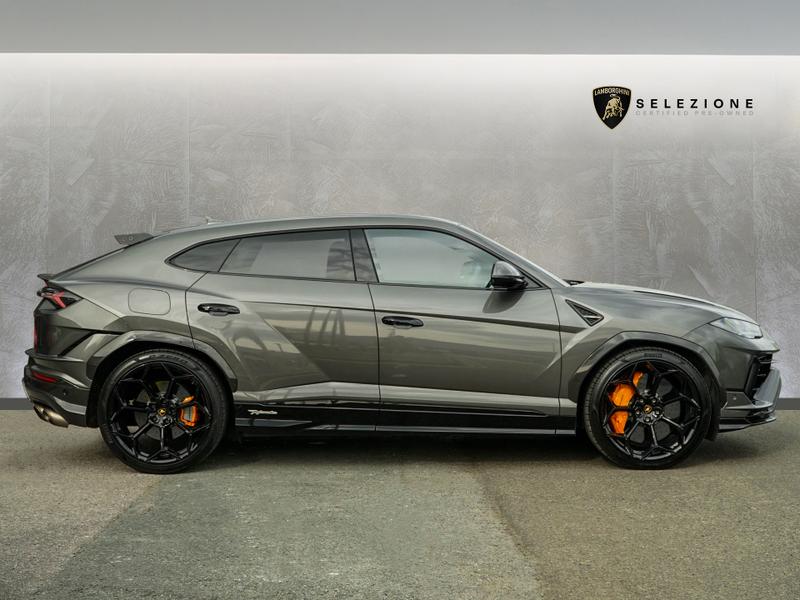 Used Lamborghini Urus 2023 for sale - 77774662: Photo 3
