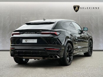 Used Lamborghini Urus undefined for sale - 77848575: Photo