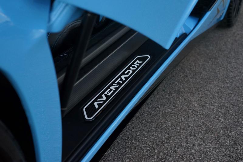 Used Lamborghini Aventador 2017 for sale - 76653531: Photo 16