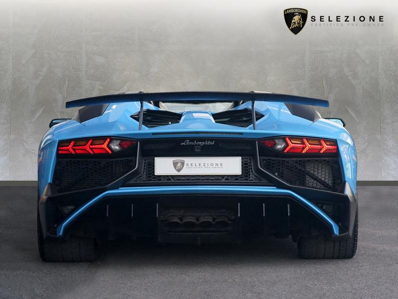 Used Lamborghini Aventador 2017 for sale - 76653531: Photo 4