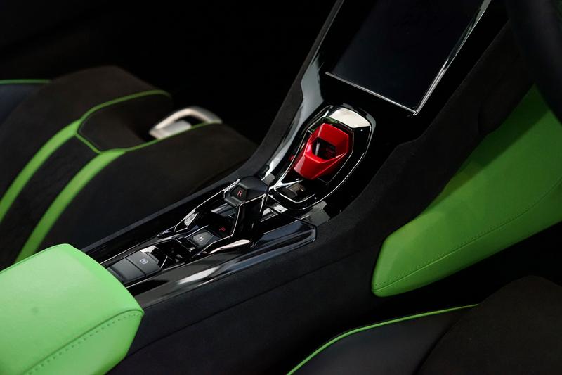 Used Lamborghini Huracan 2023 for sale - 77691525: Photo 11