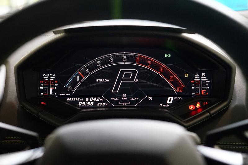 Used Lamborghini Huracan 2023 for sale - 77691525: Photo 13