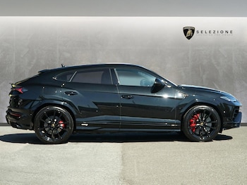Used Lamborghini Urus 2024 for sale - 78592991: Photo