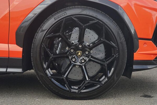 Used Lamborghini Urus 2024 for sale - 75766665: Photo 8