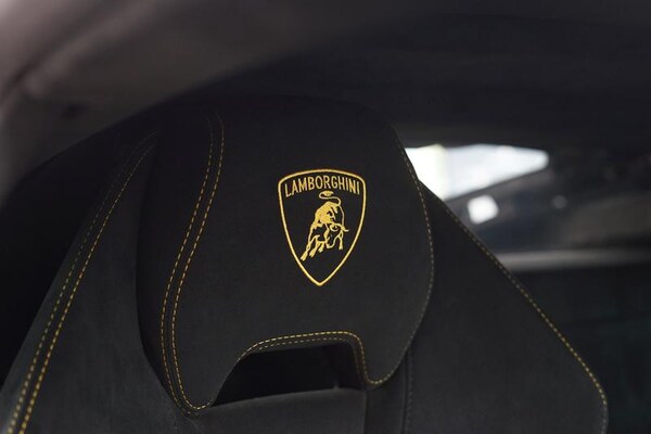 Used Lamborghini Huracan 2019 for sale - 76202265: Photo 6