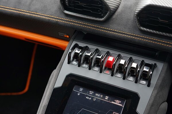 Used Lamborghini Huracan 2024 for sale - 75308887: Photo 20