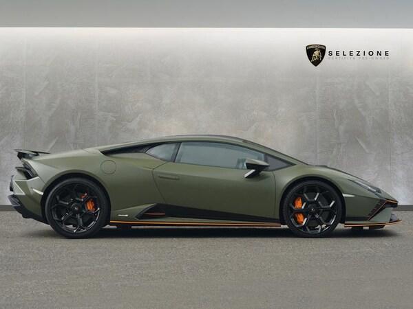 Used Lamborghini Huracan 2024 for sale - 75308887: Photo 3
