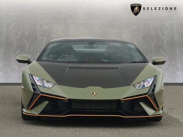 Used Lamborghini Huracan 2024 for sale - 75308887: Photo 5