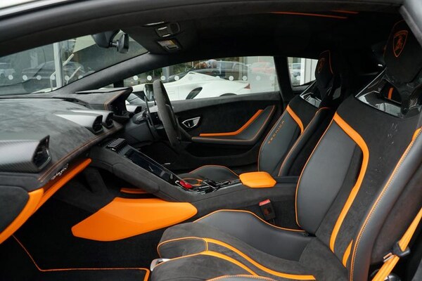 Used Lamborghini Huracan 2024 for sale - 75308887: Photo 6