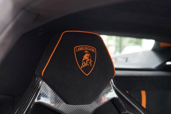 Used Lamborghini Huracan 2024 for sale - 75308887: Photo 7