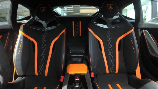 Used Lamborghini Huracan 2024 for sale - 75308887: Photo 9